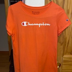 Women’s champion t-shirt